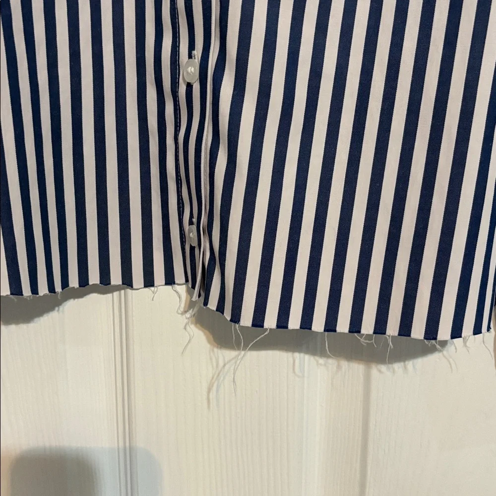 Zara cropped button down XS - Picture 2 of 5